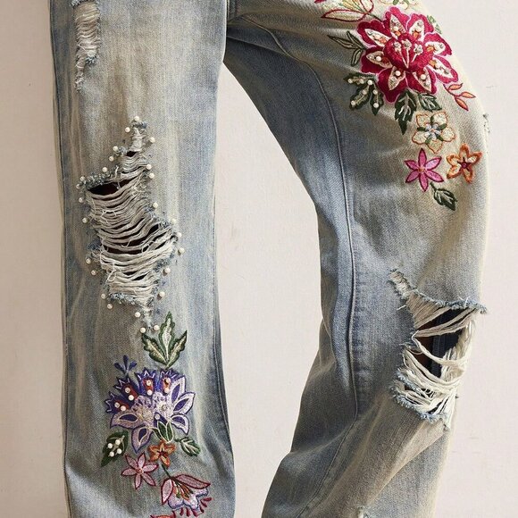 Casual Women's Boho Woven Embroidered Beaded detailed Jeans - Picture 4 of 8